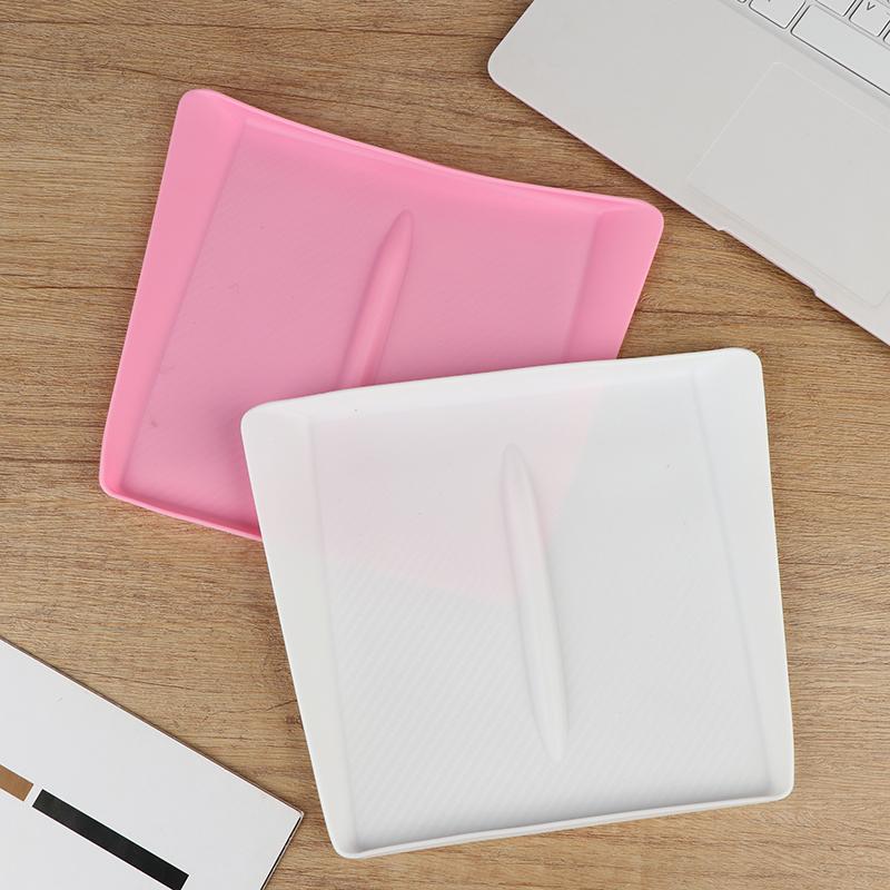 لوحة شحن لاسلكية للكونسول الوس - مراجعة Wireless Charging Pad وسعره